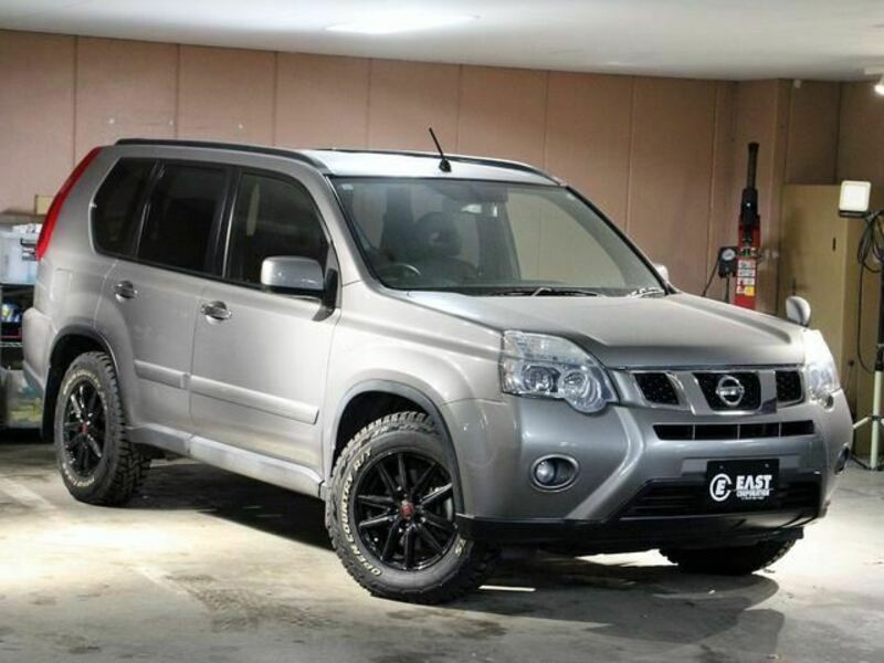 X-TRAIL-2