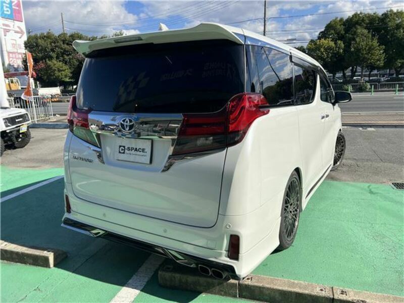 ALPHARD-1