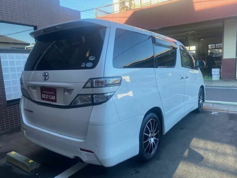 VELLFIRE-8