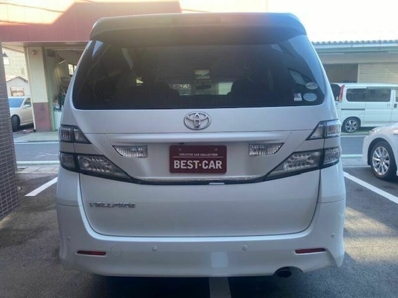 VELLFIRE-9