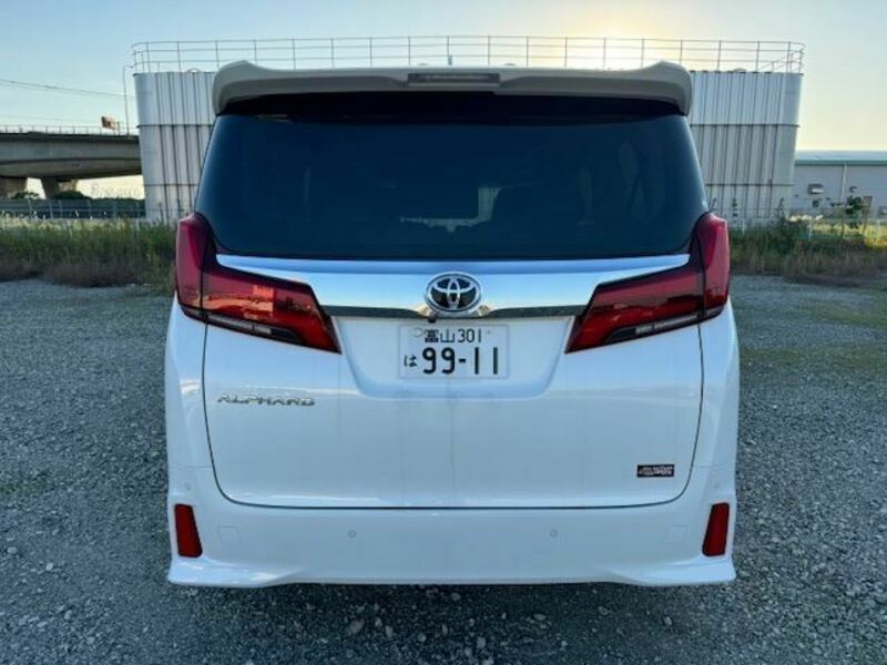 ALPHARD-13