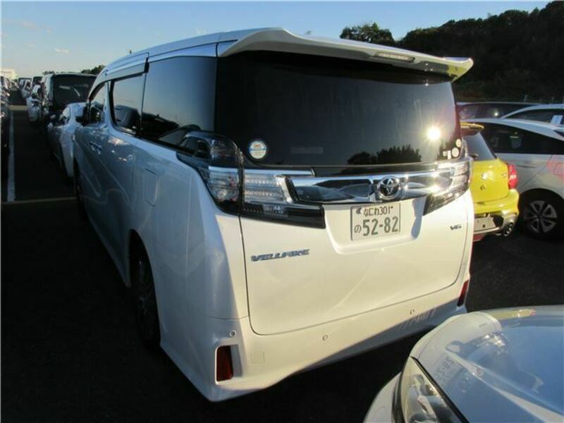 VELLFIRE-3