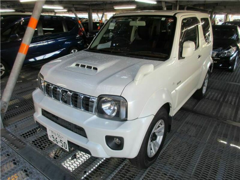 SUZUKI　JIMNY SIERRA