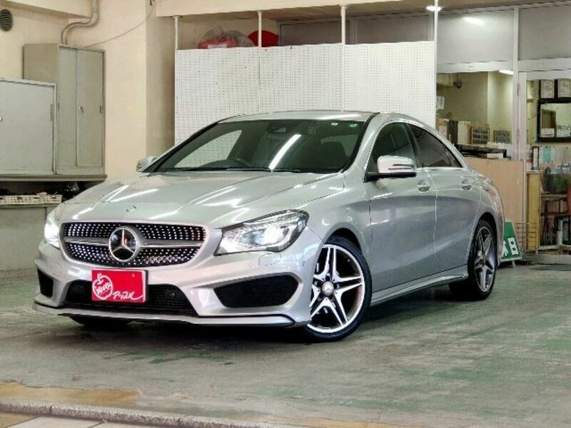 MERCEDES-BENZ　CLA-CLASS