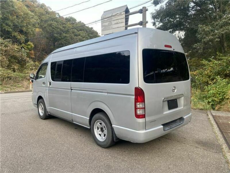 HIACE-6