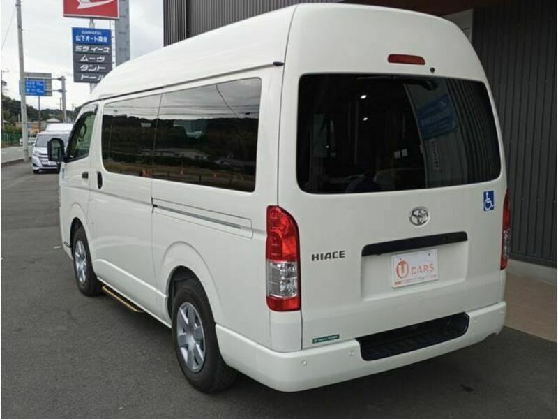 HIACE VAN-4