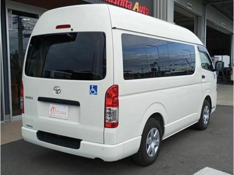 HIACE VAN-6