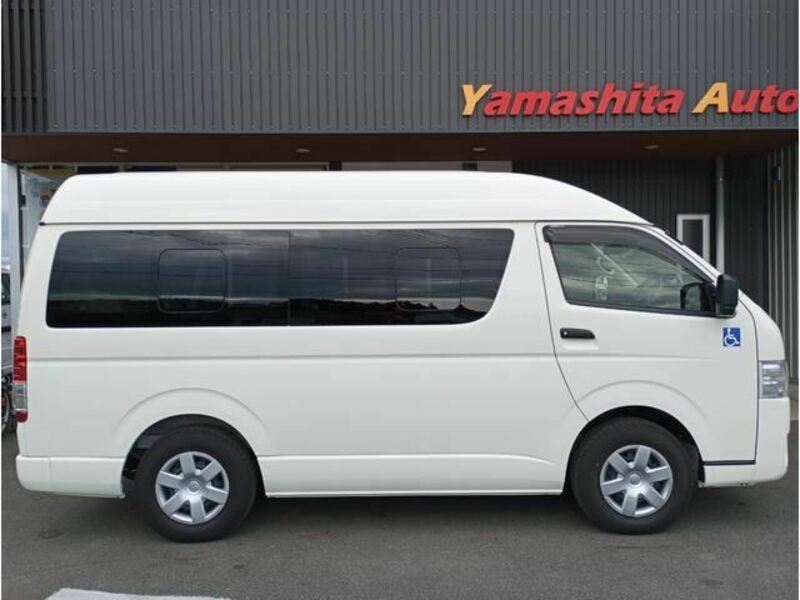 HIACE VAN-7