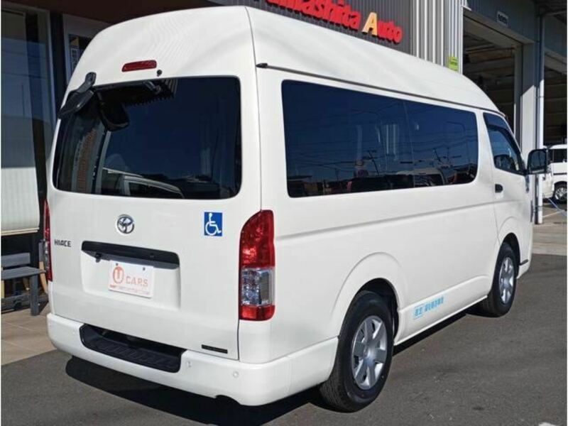 HIACE VAN-6