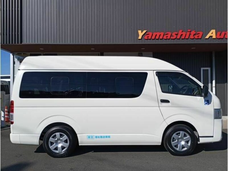 HIACE VAN-7