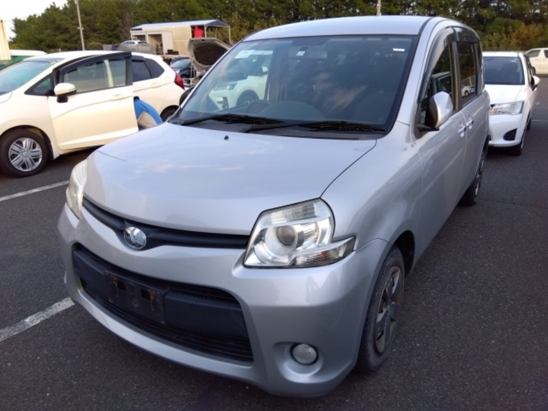 TOYOTA SIENTA