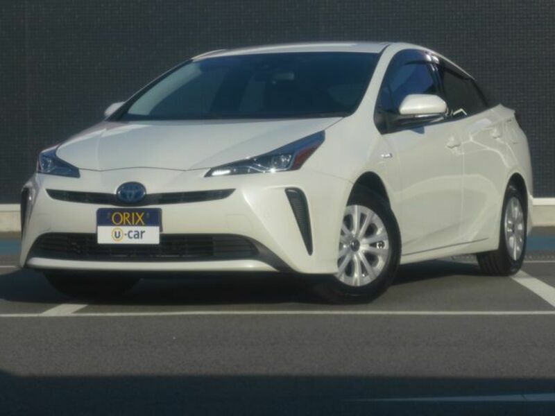 TOYOTA　PRIUS