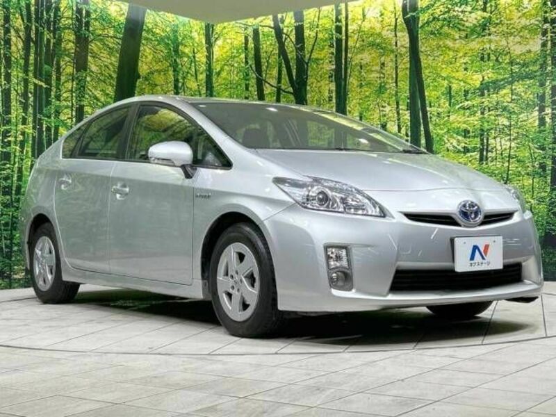 PRIUS-16