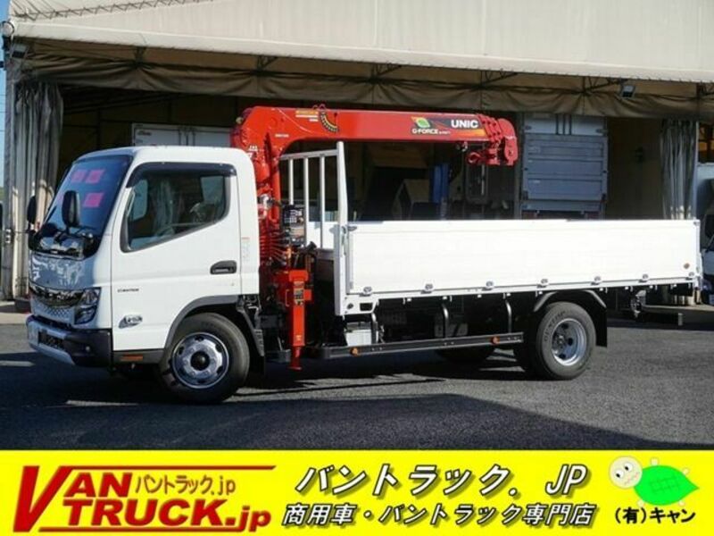 MITSUBISHI　CANTER