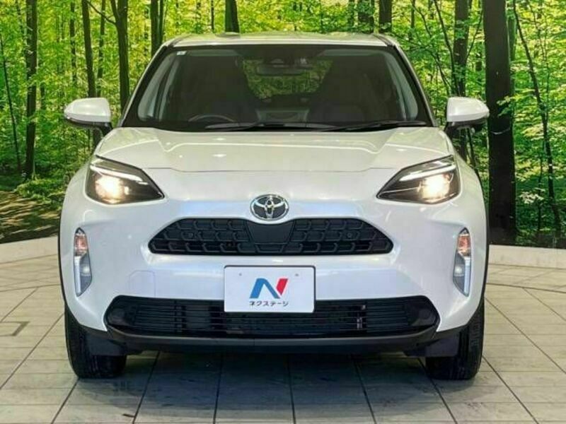 YARIS CROSS