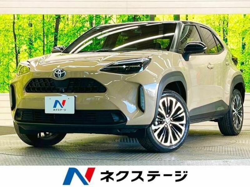 TOYOTA　YARIS CROSS