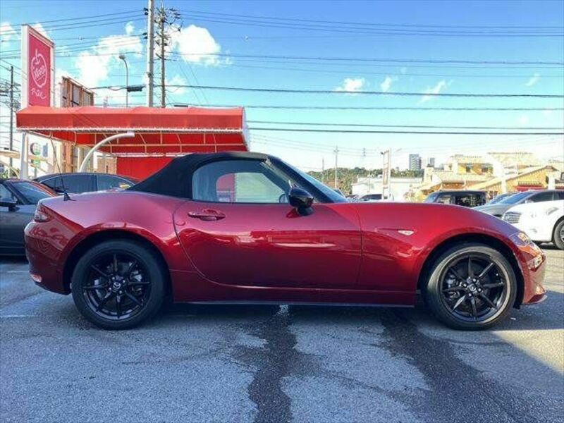 ROADSTER-13