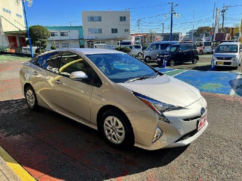 PRIUS-6