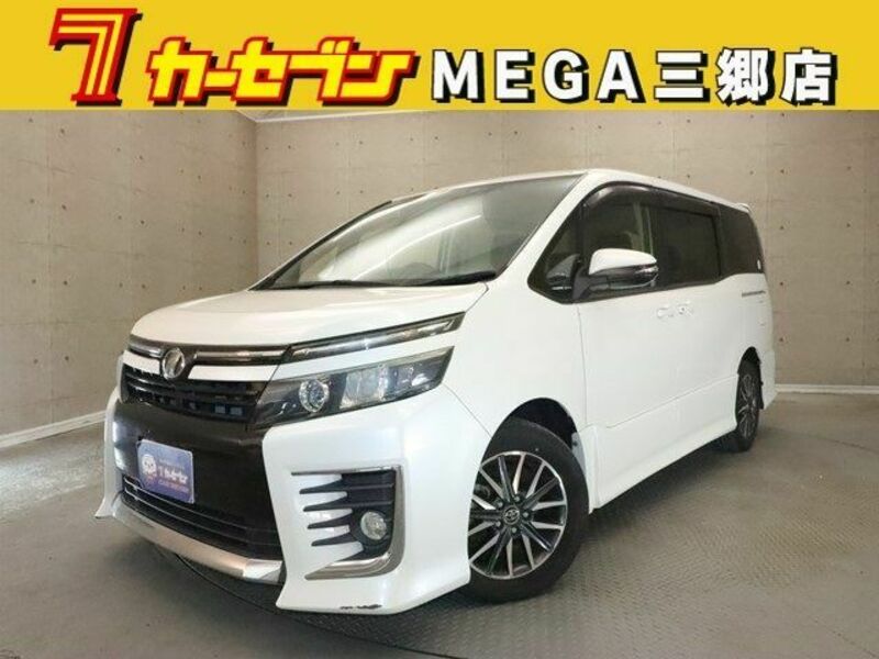 TOYOTA　VOXY