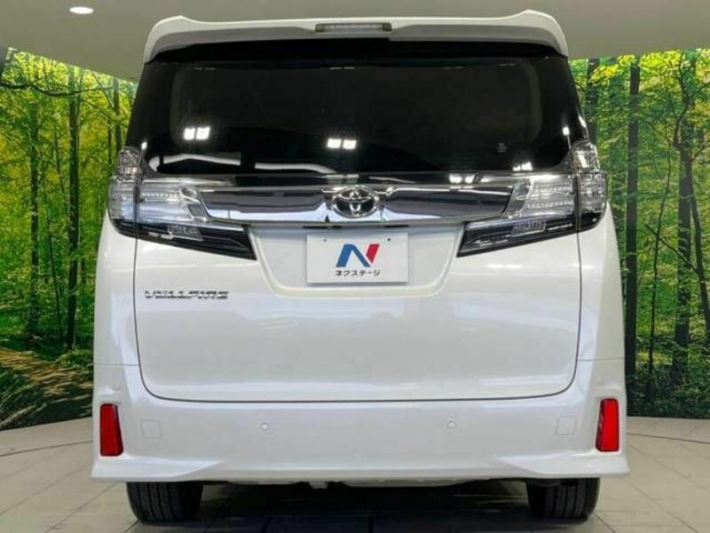 VELLFIRE-15