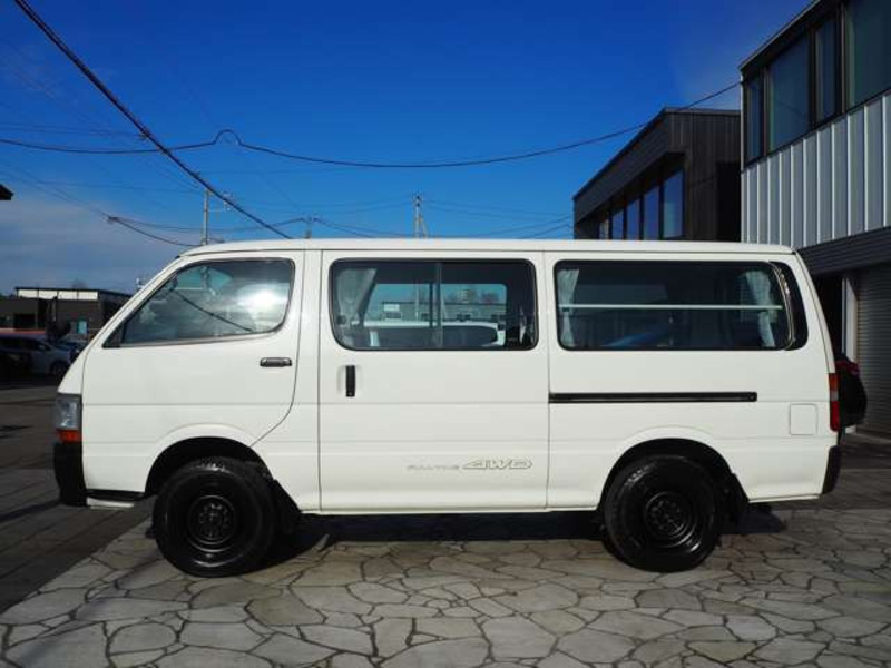 HIACE VAN-13