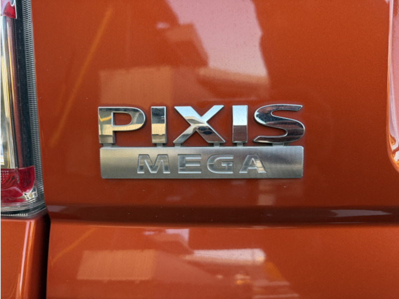 PIXIS MEGA