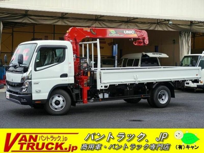 MITSUBISHI　CANTER