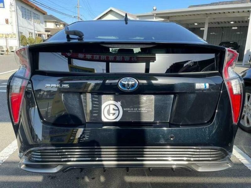 PRIUS-3