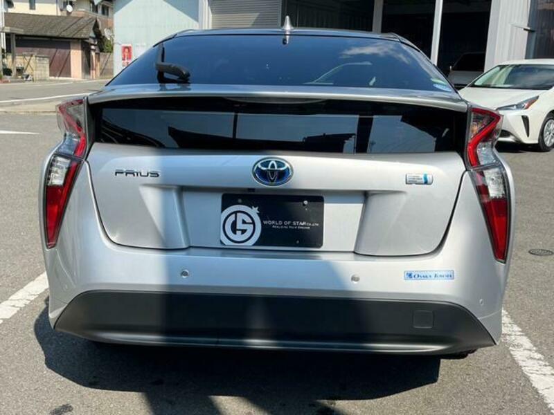 PRIUS-5