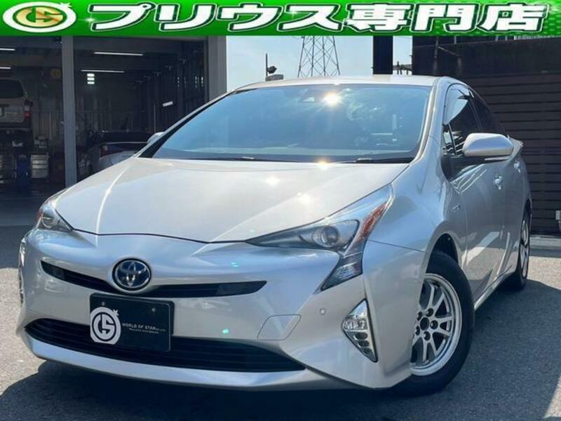 TOYOTA　PRIUS