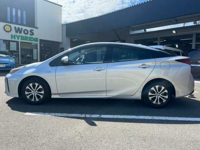 PRIUS-7