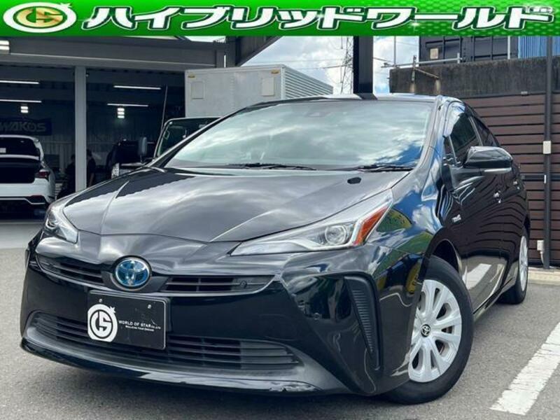 TOYOTA　PRIUS