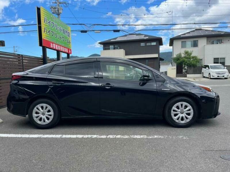 PRIUS-3