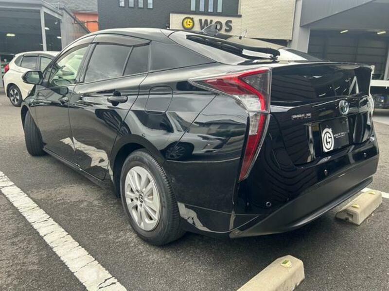 PRIUS-5