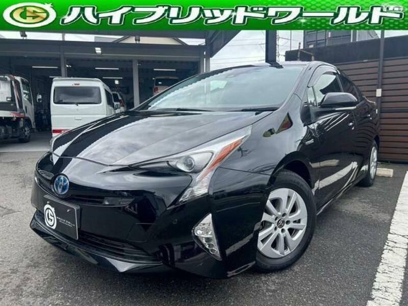 TOYOTA　PRIUS