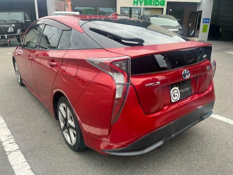 PRIUS-6