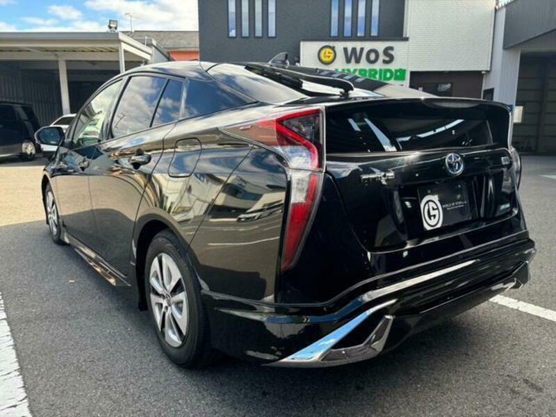 PRIUS-5