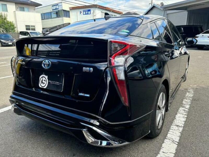 PRIUS-3