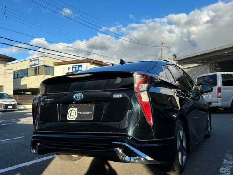 PRIUS-5