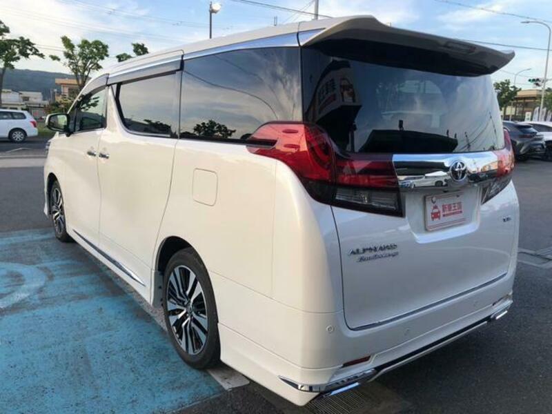 ALPHARD-4