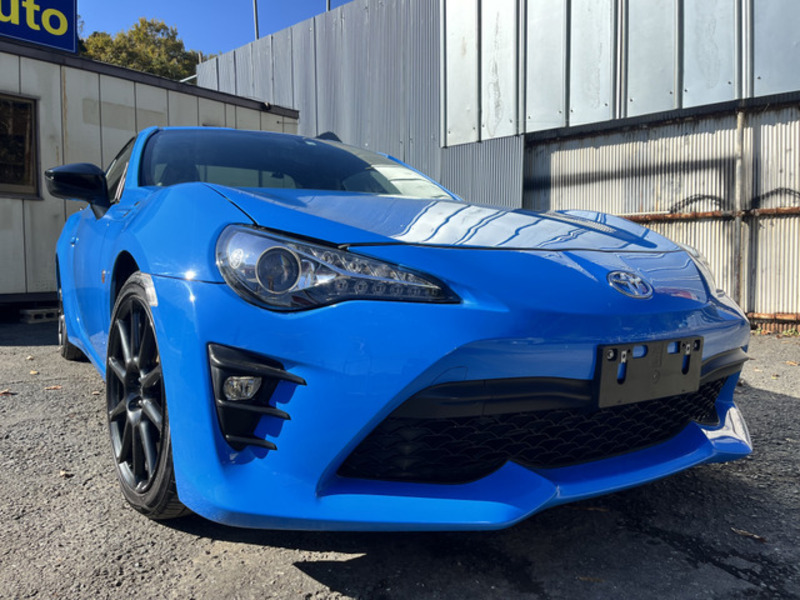 TOYOTA 86