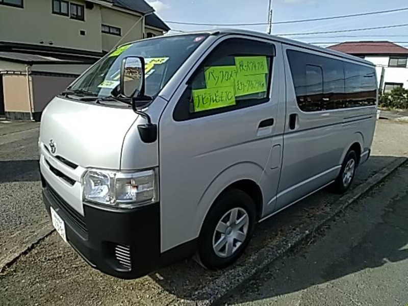 HIACE VAN