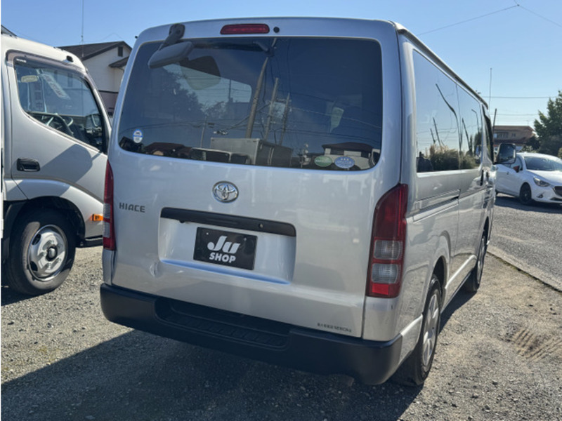 HIACE VAN-1