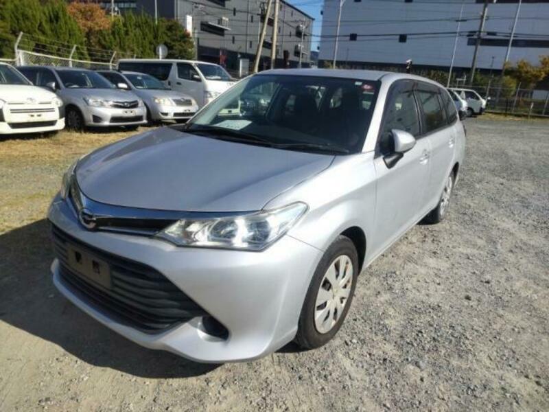 TOYOTA　COROLLA FIELDER