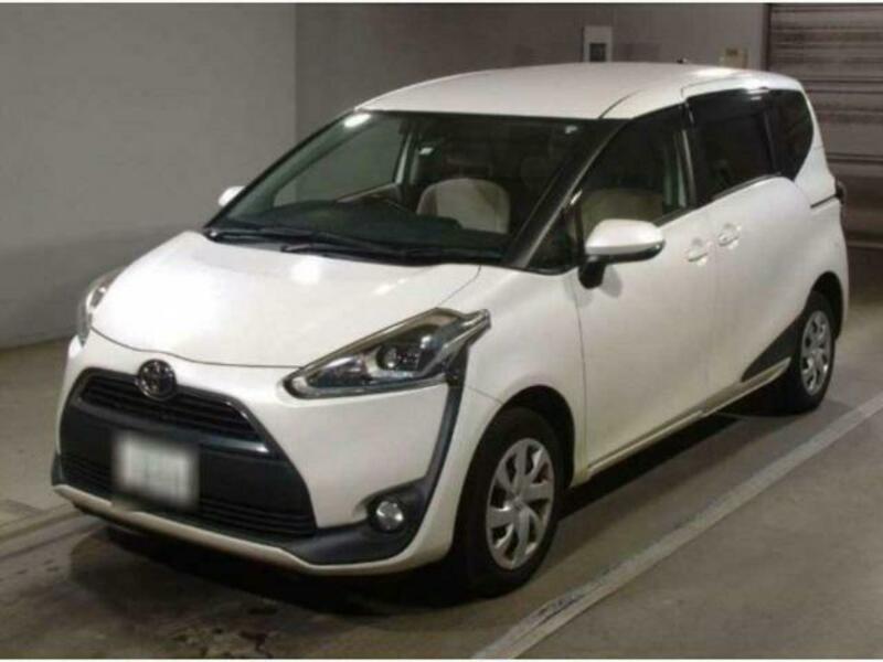 TOYOTA　SIENTA