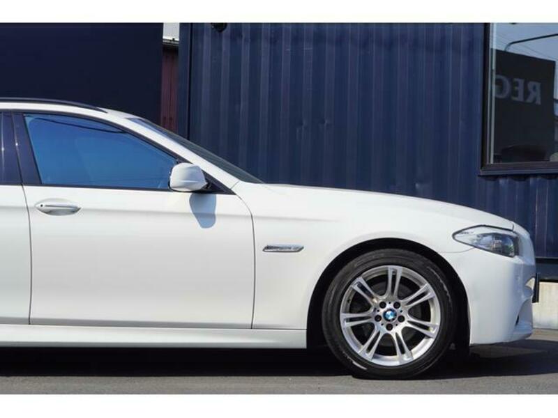 5 SERIES-17