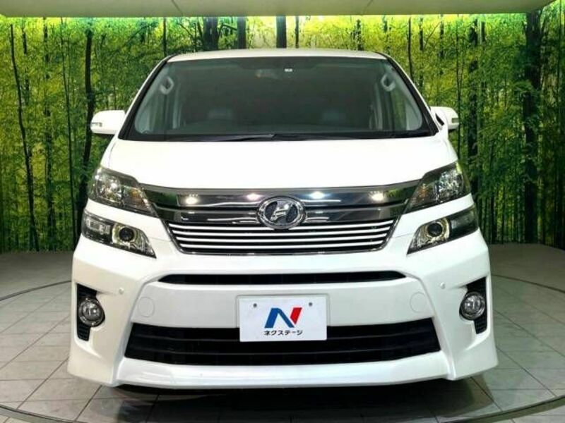 VELLFIRE-14