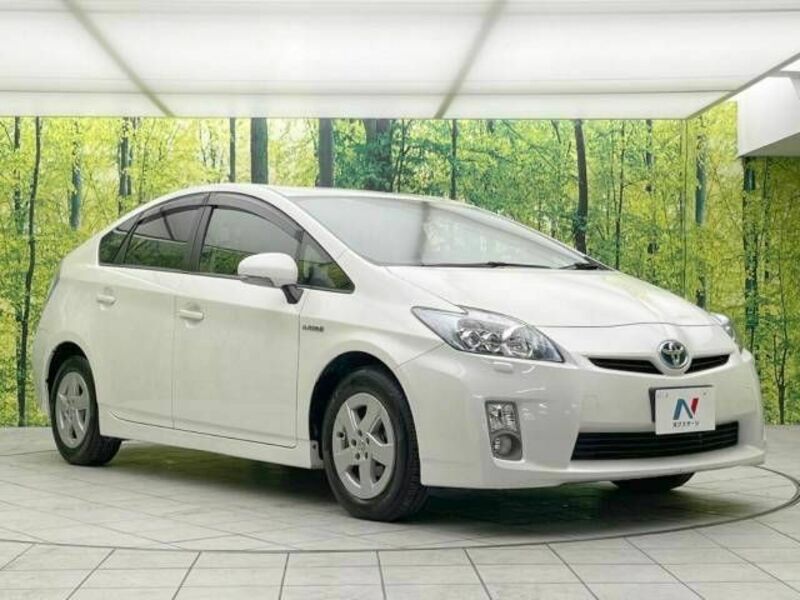 PRIUS-16