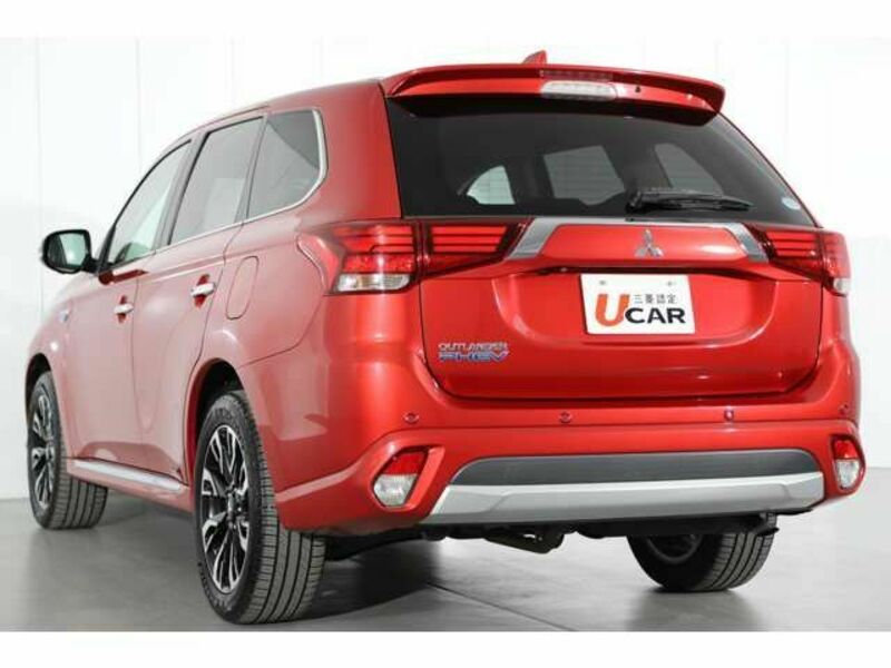 OUTLANDER PHEV-19