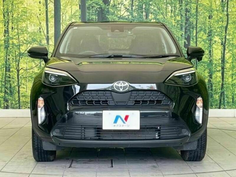 YARIS CROSS